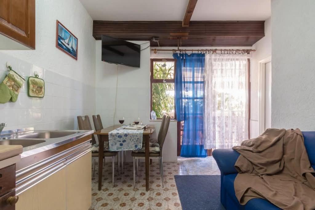 Loredana Apartments Crikvenica Camera foto